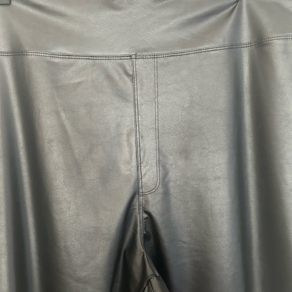 OFFLINE by Aerie Real Luxe Legging - Black - Picture 3 of 5